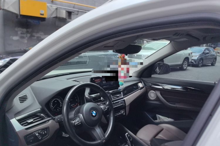 Used BMW X1 2021 sDrive20Li Premium Edition Headliner