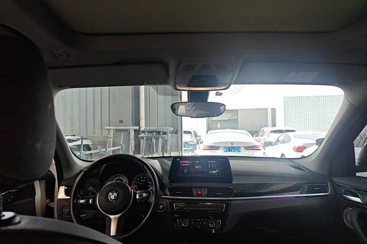 Used BMW X1 2021 sDrive20Li Premium Edition Headliner