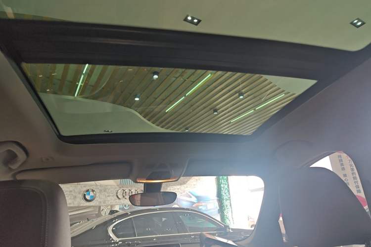 Used BMW X1 2021 sDrive25Li Leading Model Headliner