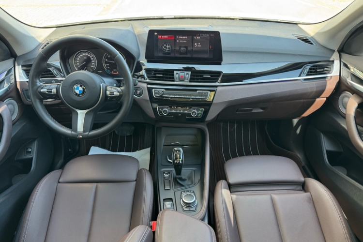 Used BMW X1 2021 sDrive25Li Leading Model Interior 1