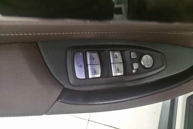 Used BMW X1 2021 sDrive25Li Leading Model Interior 10