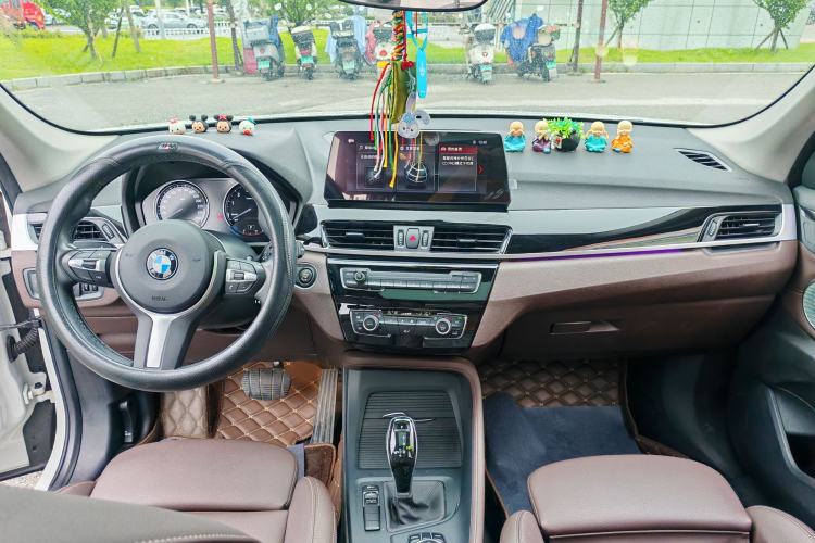 Used BMW X1 2021 Restyled sDrive25Li Leading Edition Interior 2