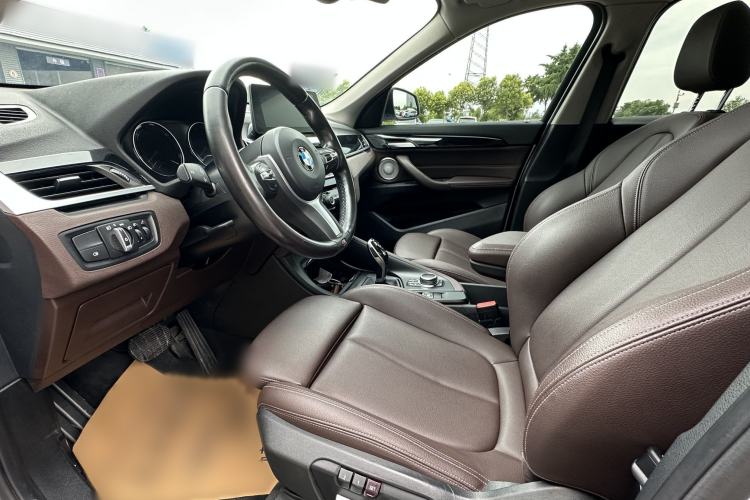 Used BMW X1 2021 Restyled sDrive25Li Leading Edition Interior 2