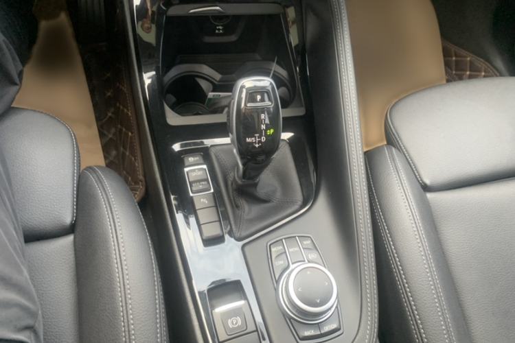 Used BMW X1 2021 sDrive20Li Premium Edition Interior 2