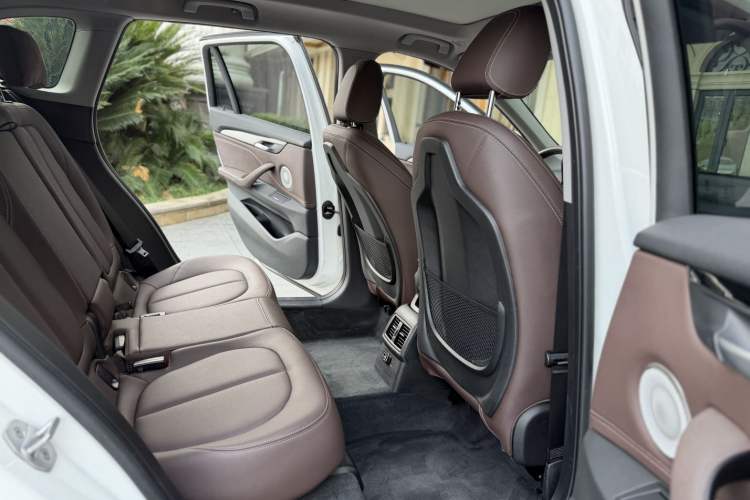 Used BMW X1 2021 sDrive25Li Leading Model Interior 2