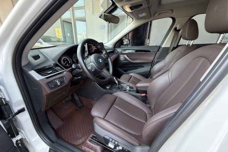 Used BMW X1 2021 Restyled sDrive25Li Leading Edition Interior 2