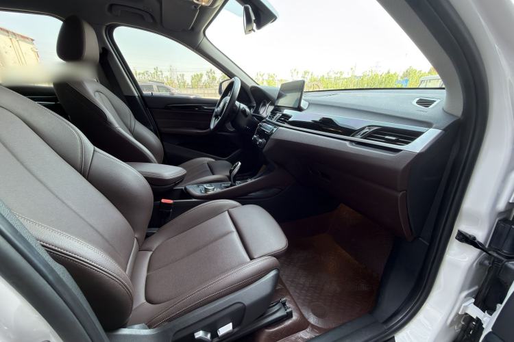 Used BMW X1 2021 Restyled sDrive25Li Leading Edition Interior 3
