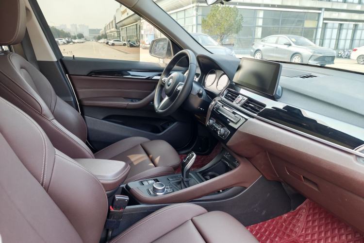 Used BMW X1 2021 sDrive25Li Leading Model Interior 3