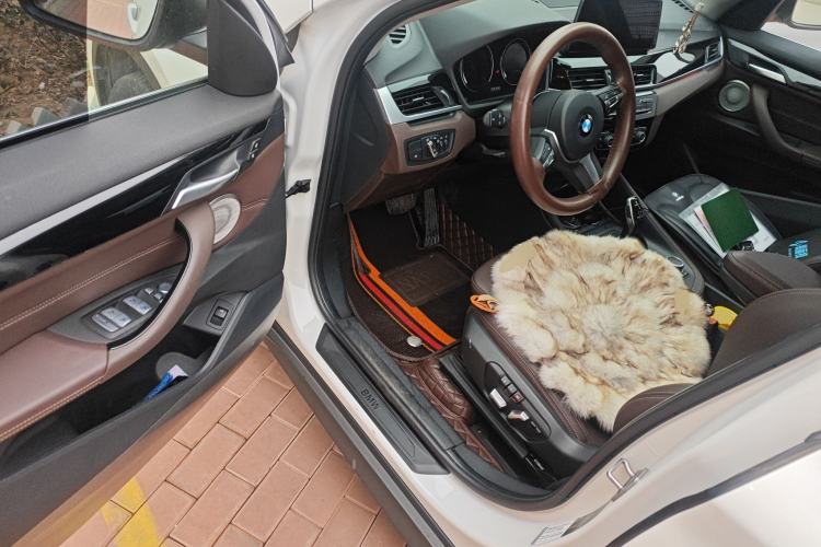 Used BMW X1 2021 Restyled sDrive25Li Leading Edition Interior 3