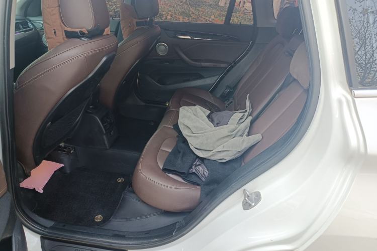 Used BMW X1 2021 sDrive20Li Premium Edition Interior 4