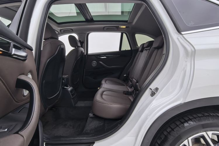Used BMW X1 2021 Restyled sDrive25Li Leading Edition Interior 4