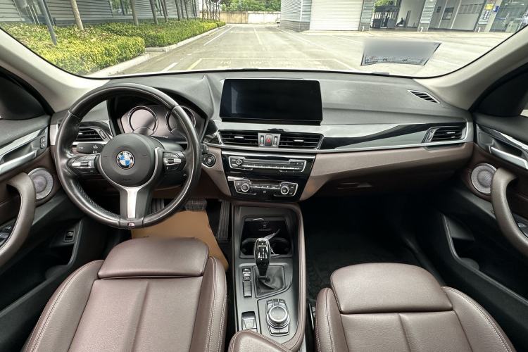 Used BMW X1 2021 Restyled sDrive25Li Leading Edition Interior 4