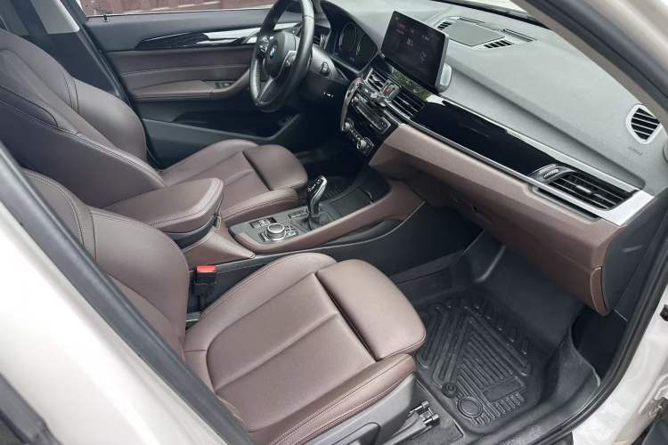Used BMW X1 2021 sDrive25Li Leading Model Interior 4