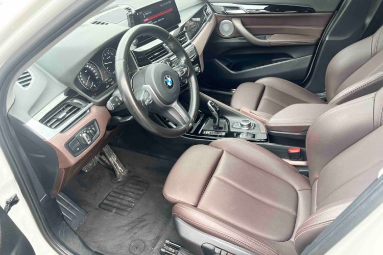 Used BMW X1 2021 sDrive20Li Premium Edition Interior 5