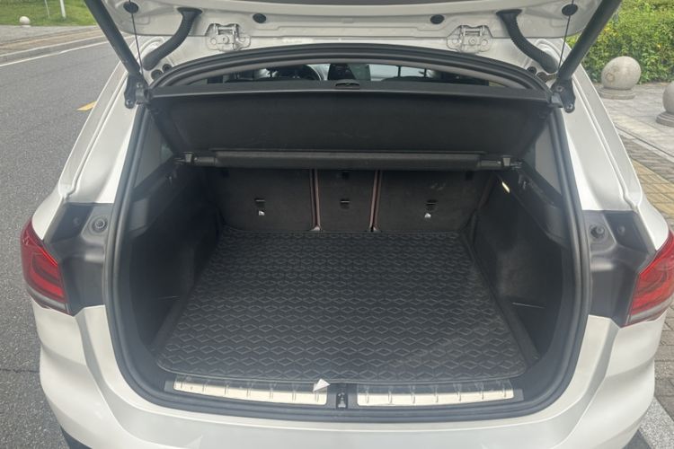 Used BMW X1 2021 sDrive25Li Leading Model Interior 6
