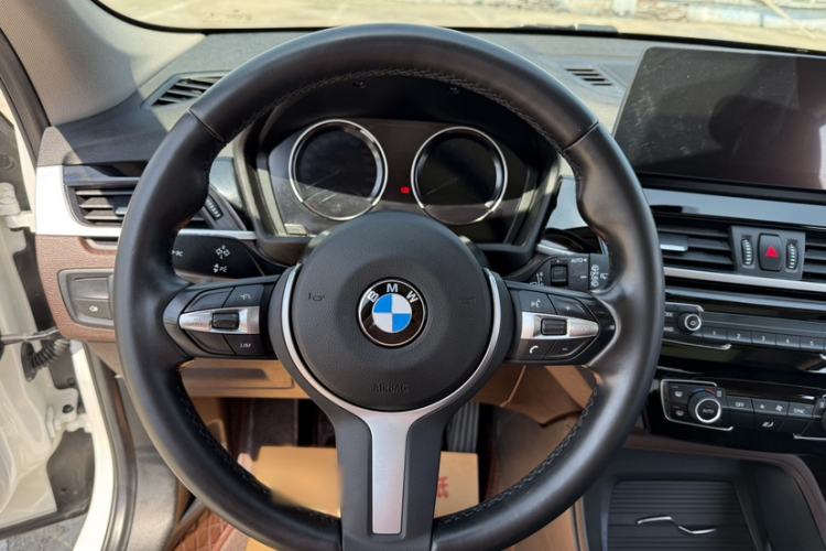 Used BMW X1 2021 Restyled sDrive25Li Leading Edition Interior 6