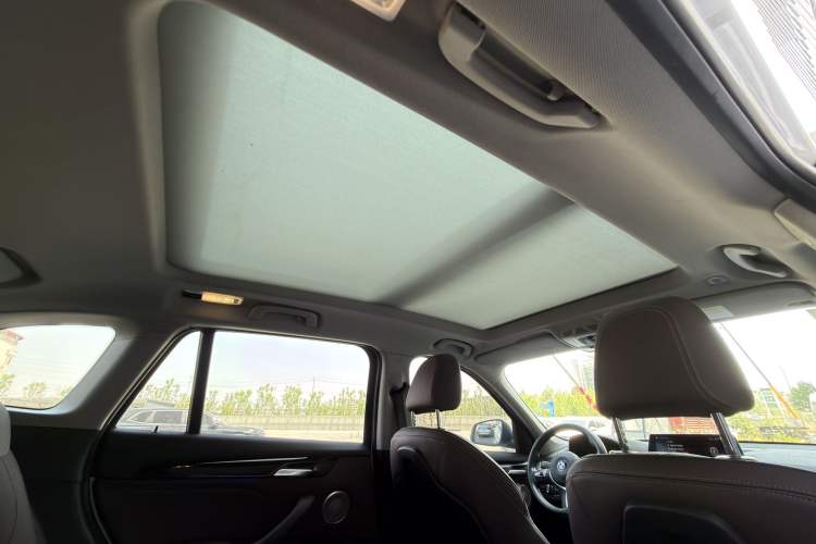 Used BMW X1 2021 Restyled sDrive25Li Leading Edition Interior 6