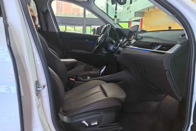 Used BMW X1 2021 sDrive25Li Leading Model Interior 8