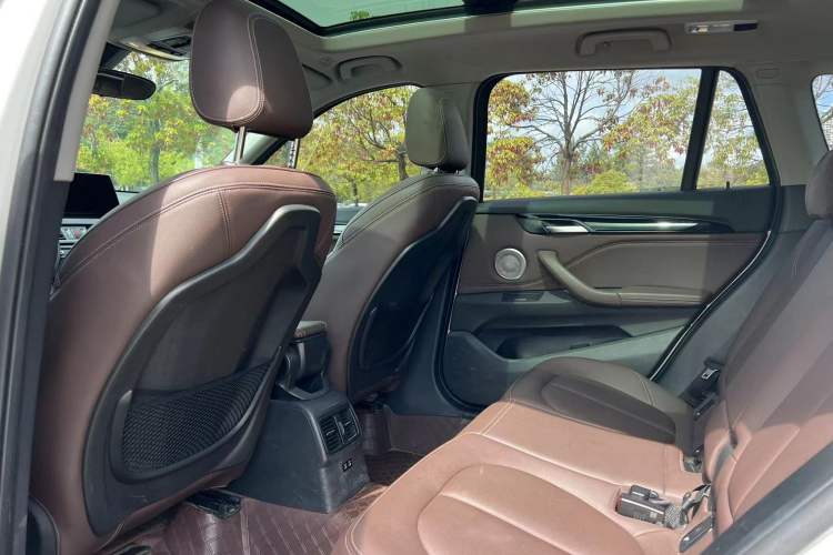 Used BMW X1 2021 sDrive20Li Premium Edition Interior 9