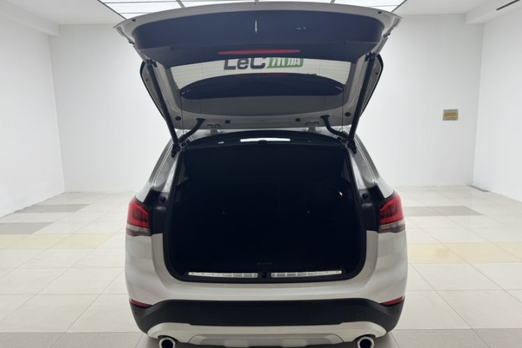Used BMW X1 2021 xDrive25Li Luxury Model Interior 9