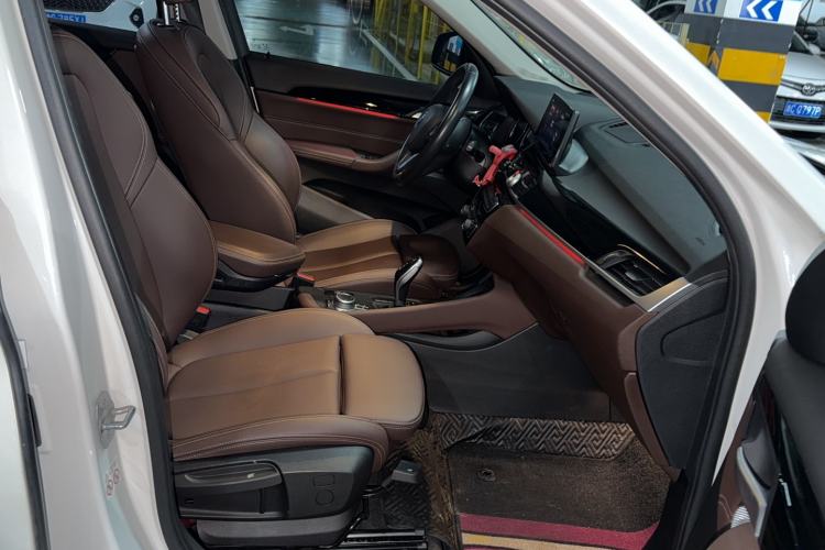 Used BMW X1 2021 sDrive20Li Fashion Model Interior 9