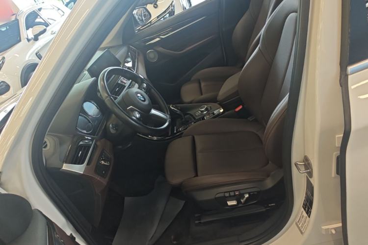 Used BMW X1 2021 Revised xDrive25Li Premium Edition Left Front Seat