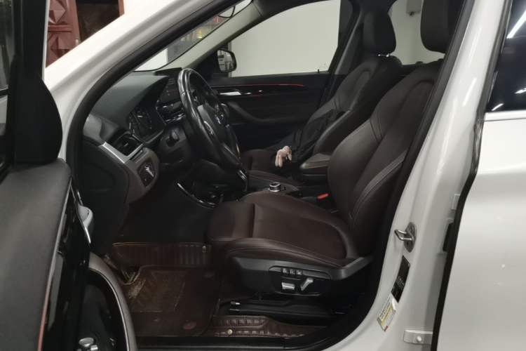 Used BMW X1 2021 sDrive20Li Premium Edition Left Front Seat