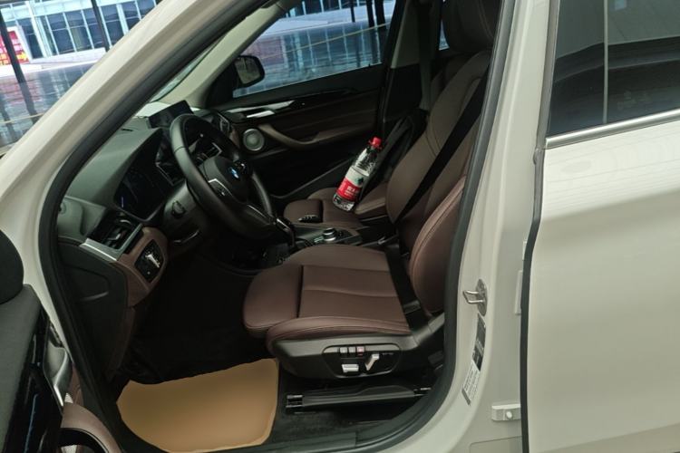 Used BMW X1 2021 Restyled sDrive25Li Leading Edition Left Front Seat