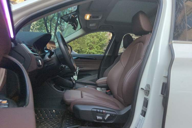 Used BMW X1 2021 Restyled sDrive25Li Leading Edition Left Front Seat