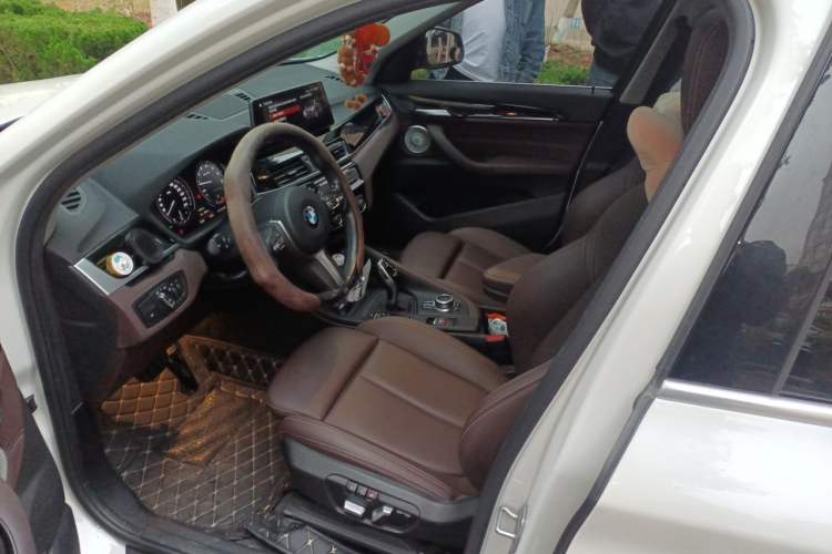 Used BMW X1 2021 Restyled sDrive25Li Leading Edition Left Front Seat