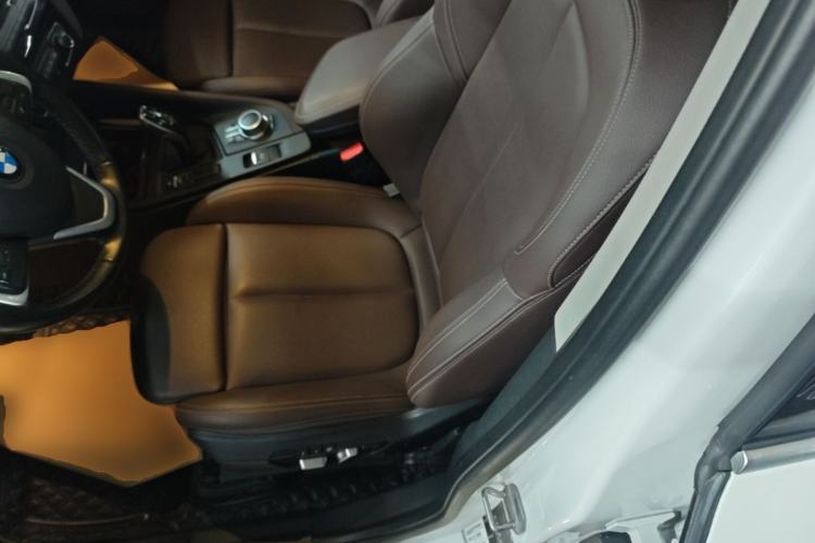 Used BMW X1 2021 sDrive20Li Fashion Model Left Front Seat