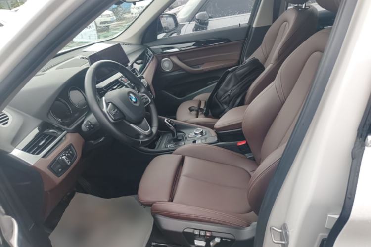 Used BMW X1 2021 sDrive20Li Fashion Model Left Front Seat