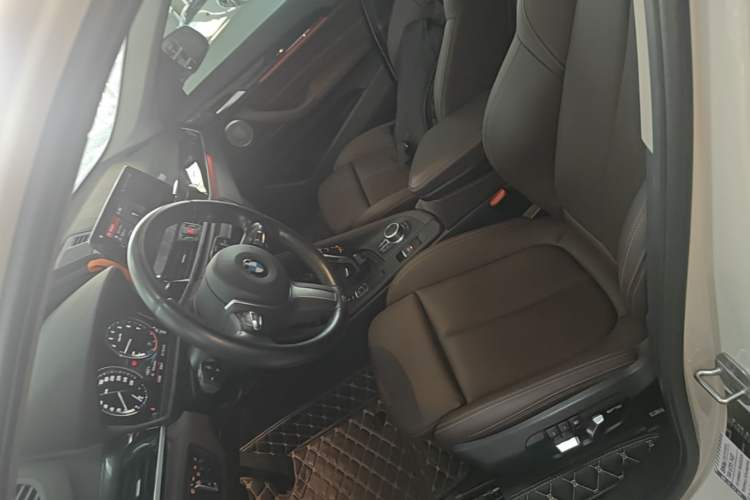 Used BMW X1 2021 Restyled sDrive25Li Leading Edition Left Front Seat