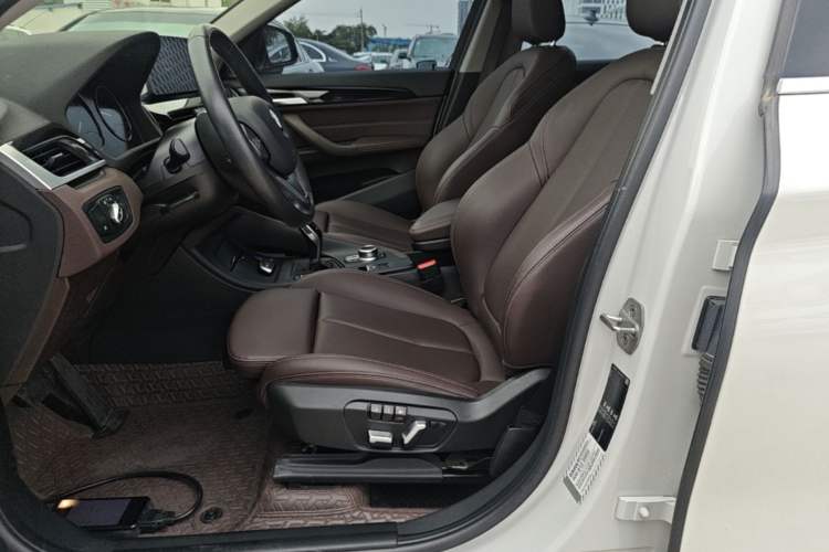 Used BMW X1 2021 sDrive20Li Fashion Model Left Front Seat
