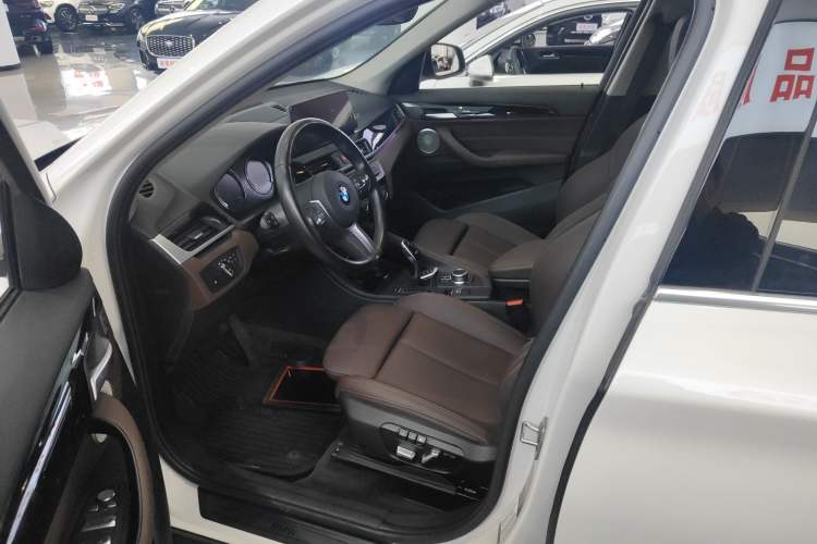 Used BMW X1 2021 Restyled sDrive25Li Leading Edition Left Front Seat