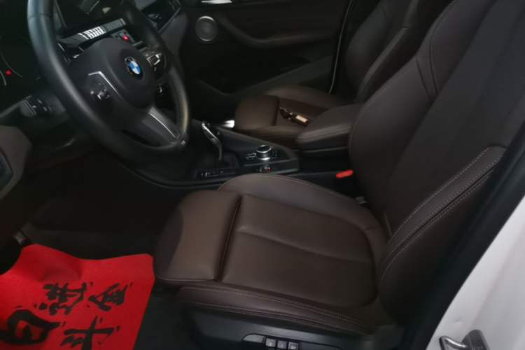 Used BMW X1 2021 Restyled sDrive25Li Leading Edition Left Front Seat