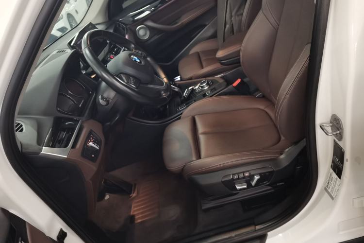 Used BMW X1 2021 sDrive20Li Fashion Model Left Front Seat