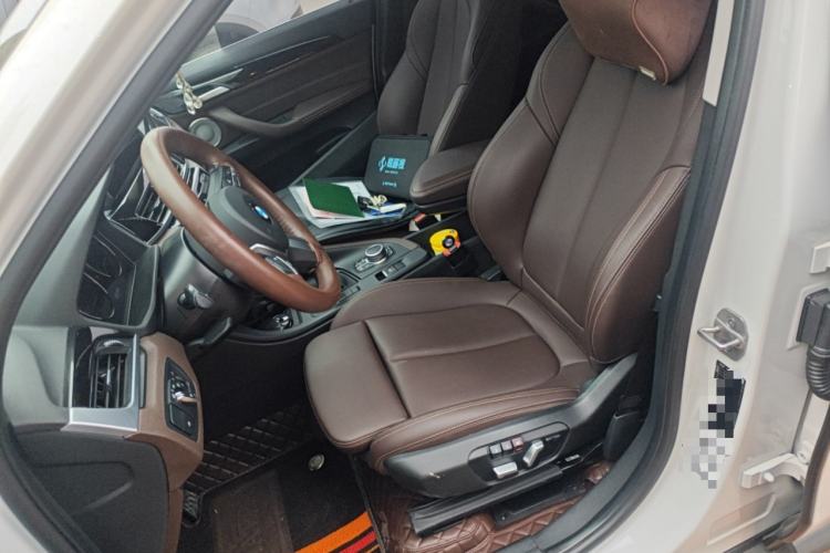 Used BMW X1 2021 Restyled sDrive25Li Leading Edition Left Front Seat