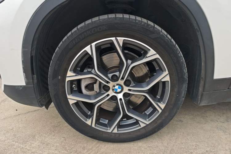 Used BMW X1 2021 sDrive25Li Leading Model Left Front Wheel Hub