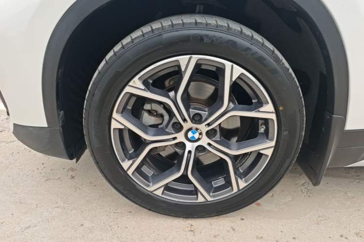 Used BMW X1 2021 sDrive20Li Premium Edition Left Front Wheel Hub