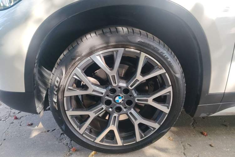 Used BMW X1 2021 xDrive25Li Luxury Model Left Front Wheel Hub