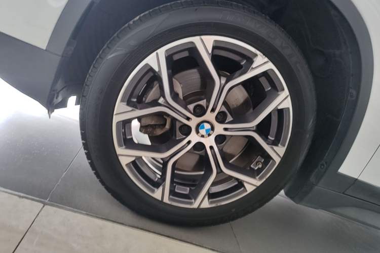 Used BMW X1 2021 sDrive25Li Leading Model Left Front Wheel Hub