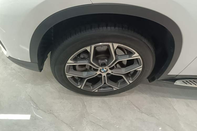 Used BMW X1 2021 sDrive25Li Leading Model Left Front Wheel Hub