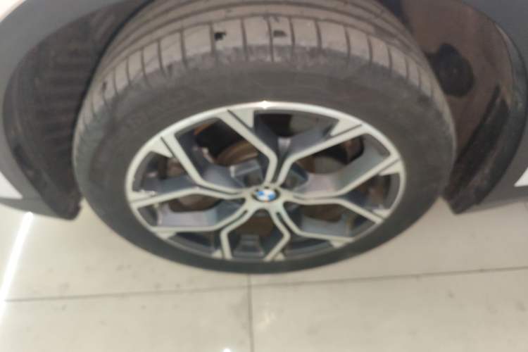 Used BMW X1 2021 sDrive25Li Leading Model Left Front Wheel Hub
