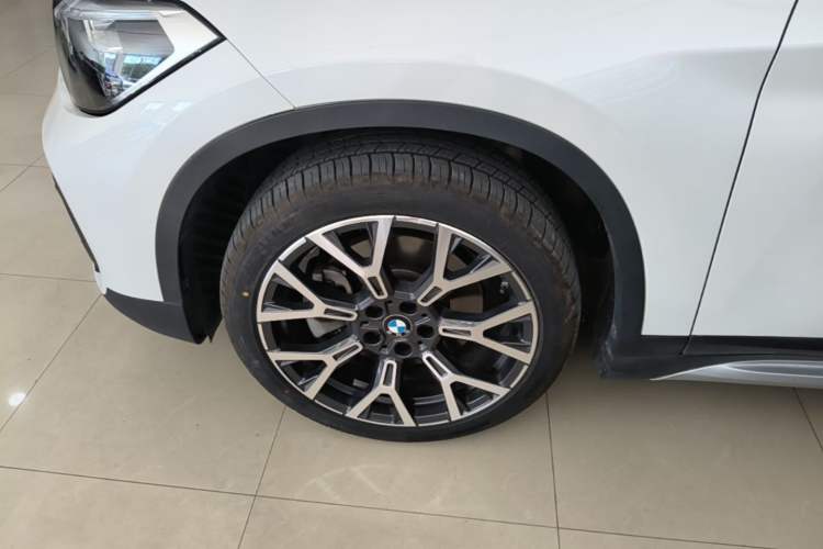 Used BMW X1 2021 xDrive25Li Luxury Model Left Front Wheel Hub
