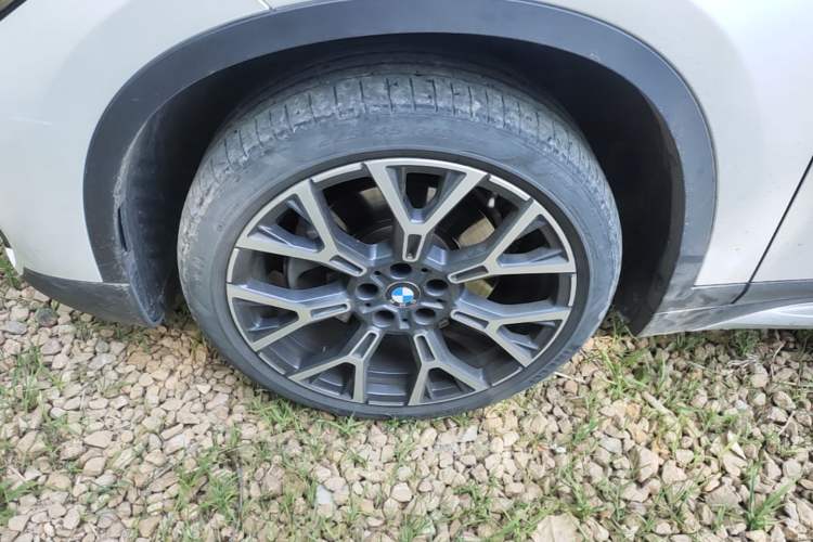 Used BMW X1 2021 xDrive25Li Luxury Model Left Front Wheel Hub