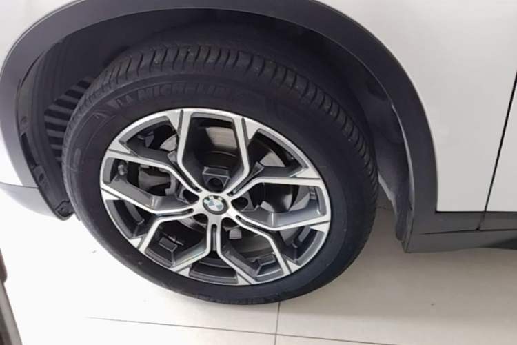 Used BMW X1 2021 sDrive25Li Leading Model Left Front Wheel Hub