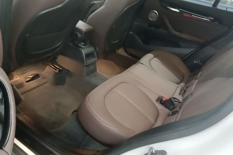 Used BMW X1 2021 Restyled sDrive20Li Fashion Version Left Rear Seat