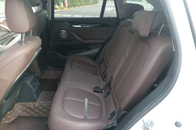 Used BMW X1 2021 Restyled sDrive20Li Fashion Version Left Rear Seat