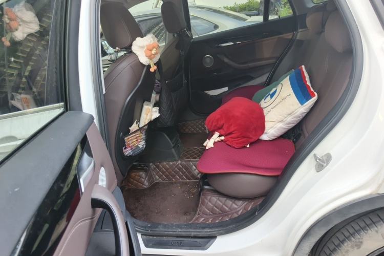 Used BMW X1 2021 sDrive20Li Fashion Model Left Rear Seat